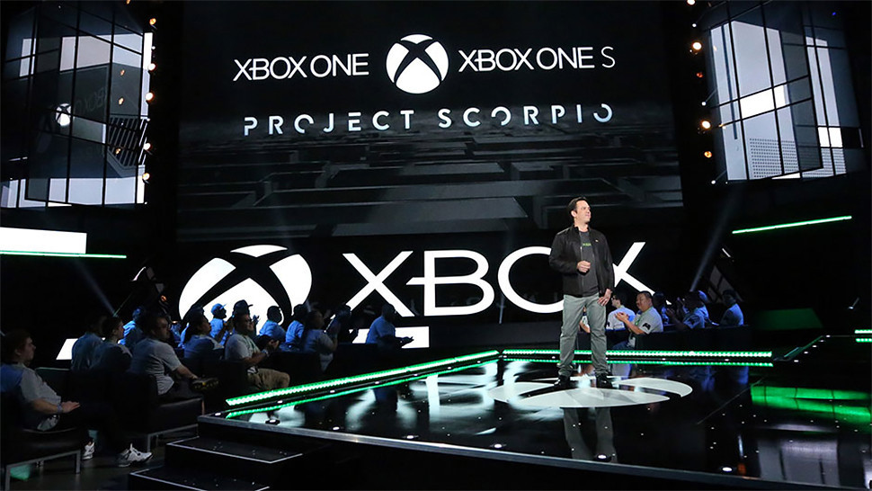 Ainda sem data de lançamento específica, Phil Spencer afirma que Project Scorpio continua dentro do prazo.